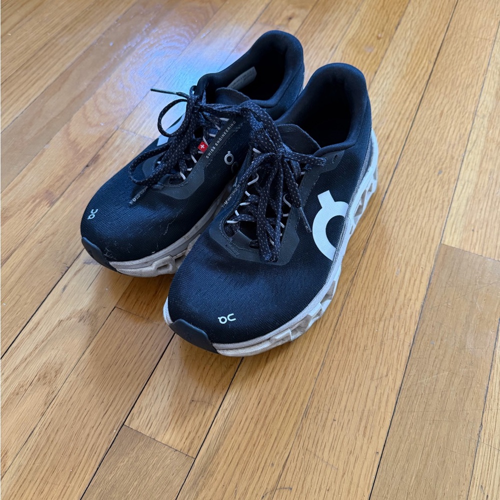 On Running Women’s Cloudmonster - Black with White Logo